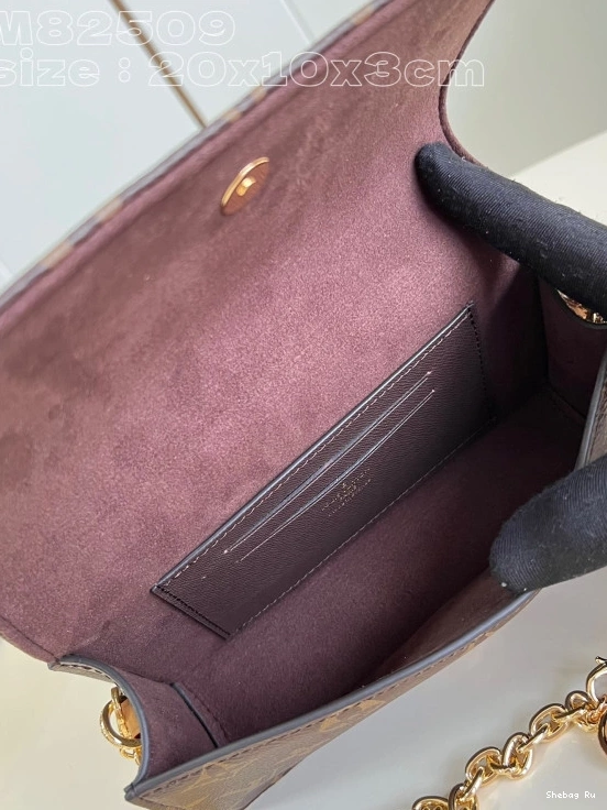 VUITTON Chain LOUIS On Lily Wallet 0710